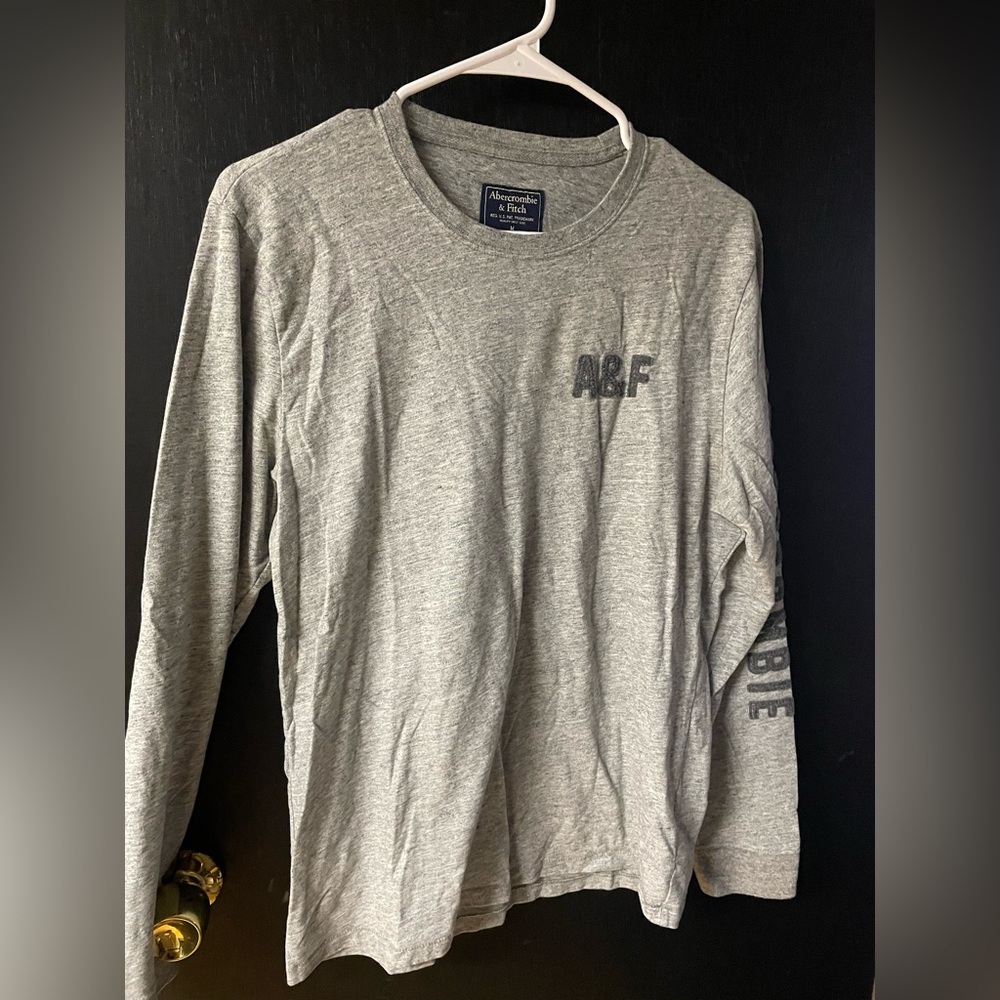 Men’s long sleeve tshirt gray Abercrombie and Fitch